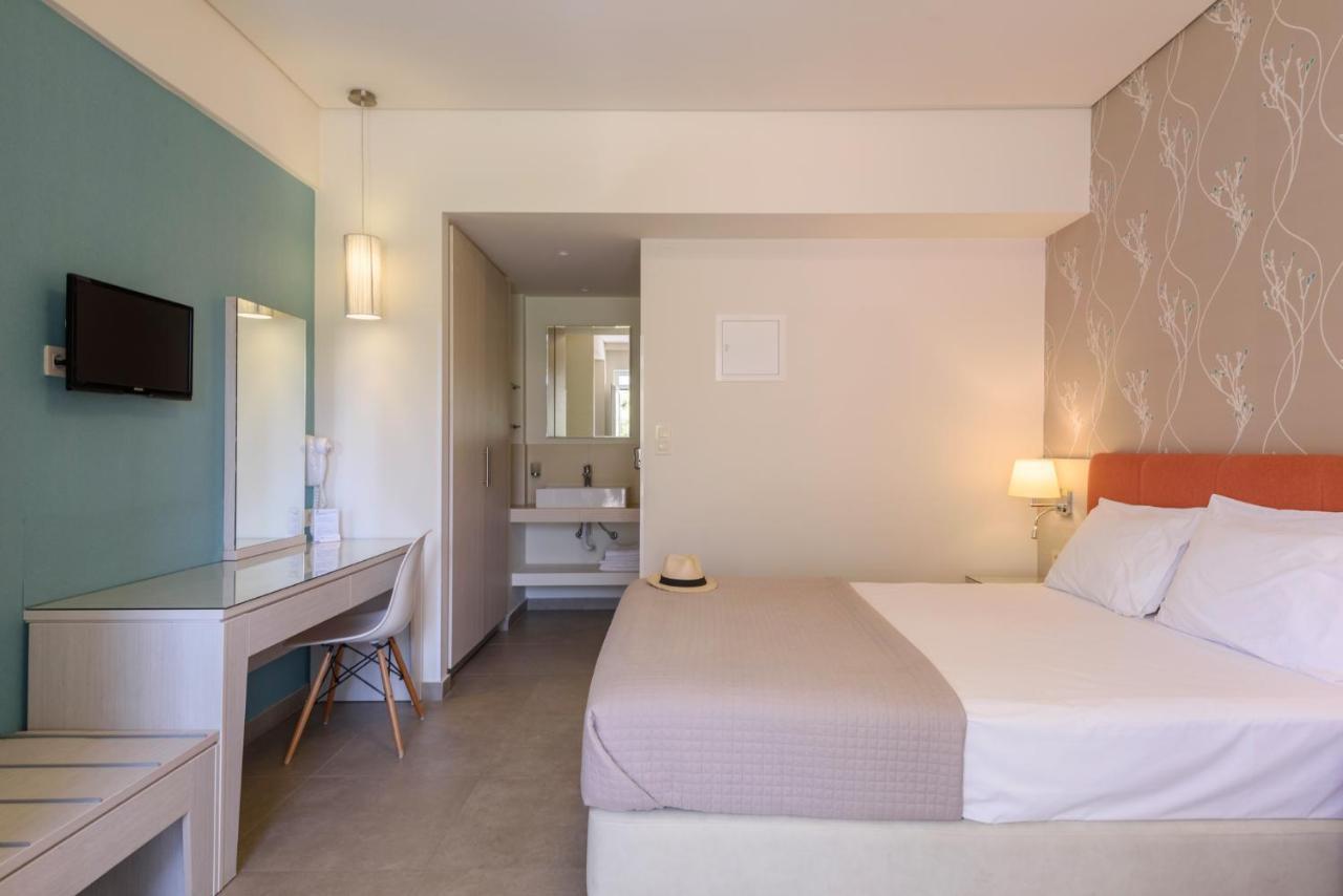 Poseidon Studios & Apartments باليوخورا المظهر الخارجي الصورة