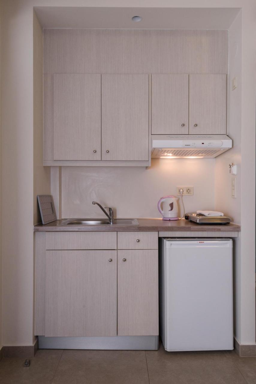 Poseidon Studios & Apartments باليوخورا المظهر الخارجي الصورة